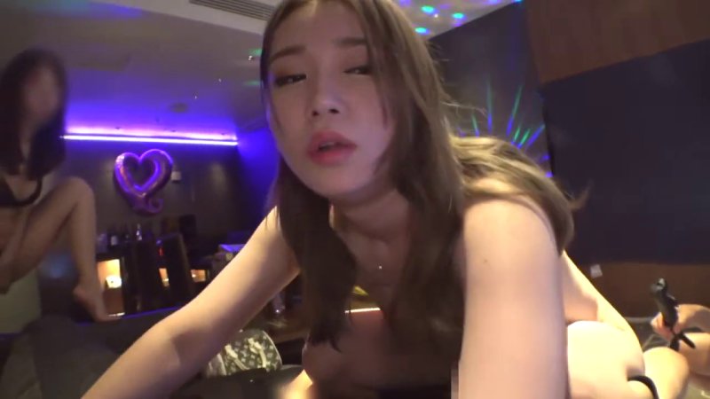 港区の夜に潜む！ギャルたちのえちえち奉仕とガン突きぱんぱん側位